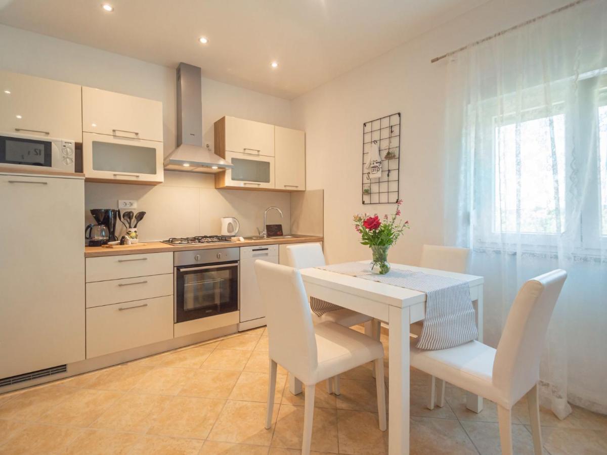 Holiday Home Branka By Interhome Stinjan ภายนอก รูปภาพ